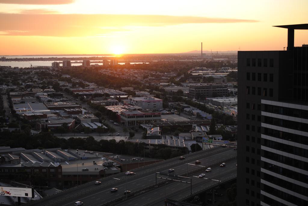 Serviced Apartments Melbourne - Platinum Melbourne City Exterior foto
